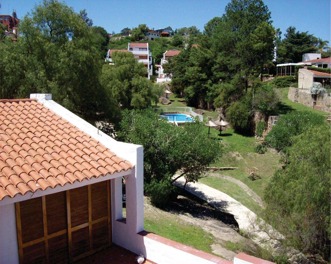 Departamentos Carlos Paz Bajada Al Lago ヴィラ・カルロス・パス エクステリア 写真