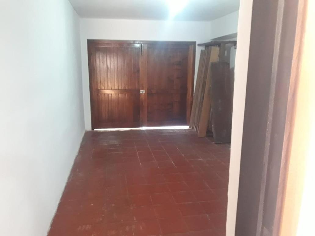 Departamentos Carlos Paz Bajada Al Lago ヴィラ・カルロス・パス エクステリア 写真